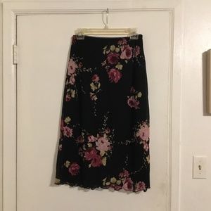 Floral midi skirt!